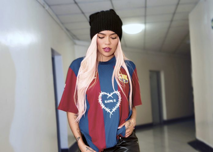 Logo de Karol G adornará la camiseta del barcelona