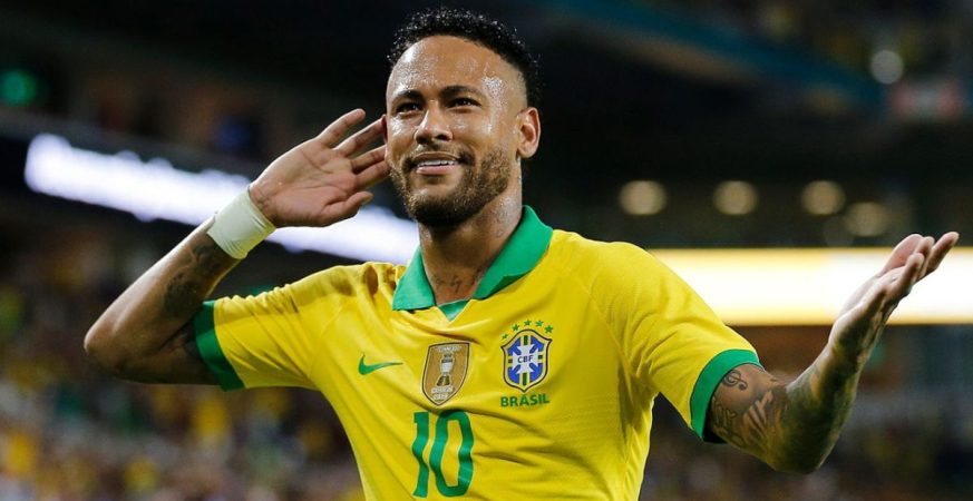 Neymar se encuentra en una mujer versión, tras la lesión que lo dejó fuera de acción