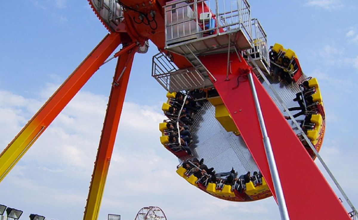 Atracción mecánica falla en Arabia Saudí dejando varias personas heridas