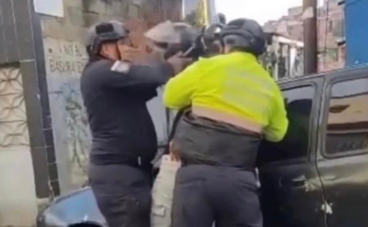 Orden de aprehensión contra dos funcionarios policiales