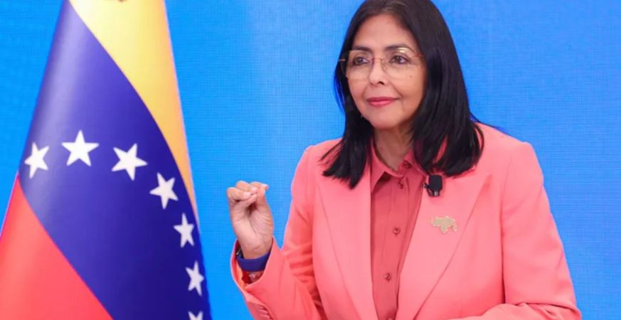 Delcy Rodríguez exige fe de vida del presidente Maduro