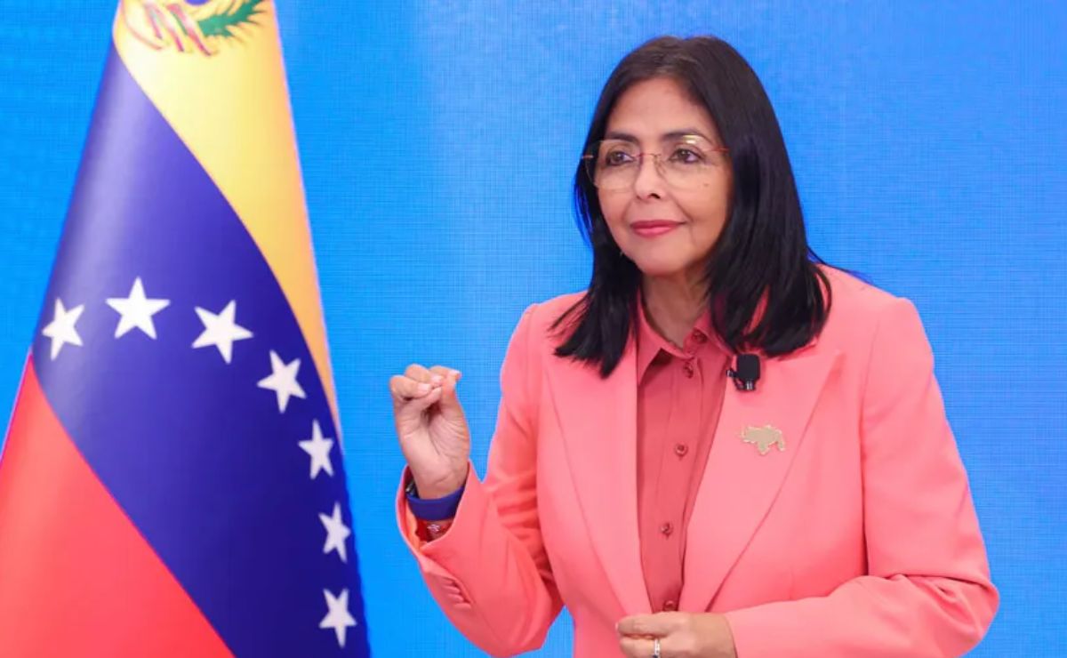 Delcy Rodríguez exige fe de vida del presidente Maduro