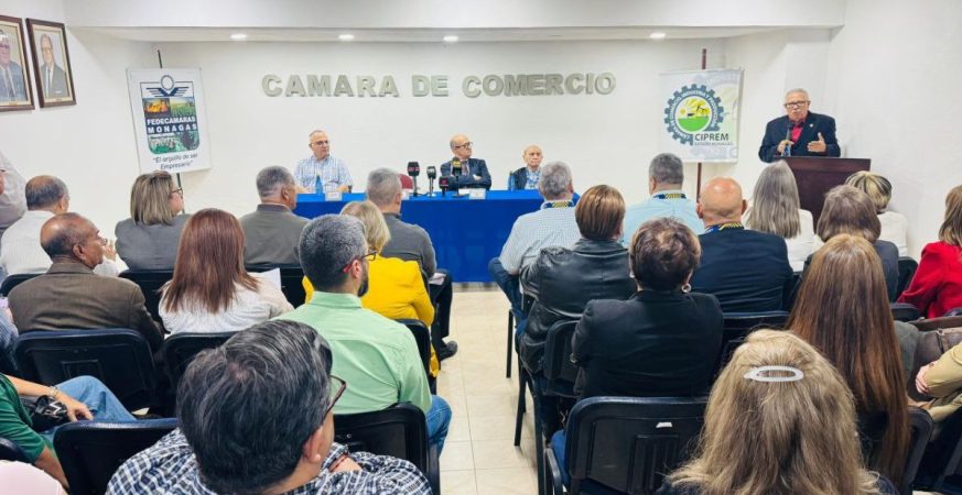 Fedecámaras y la UGMA firman convenio