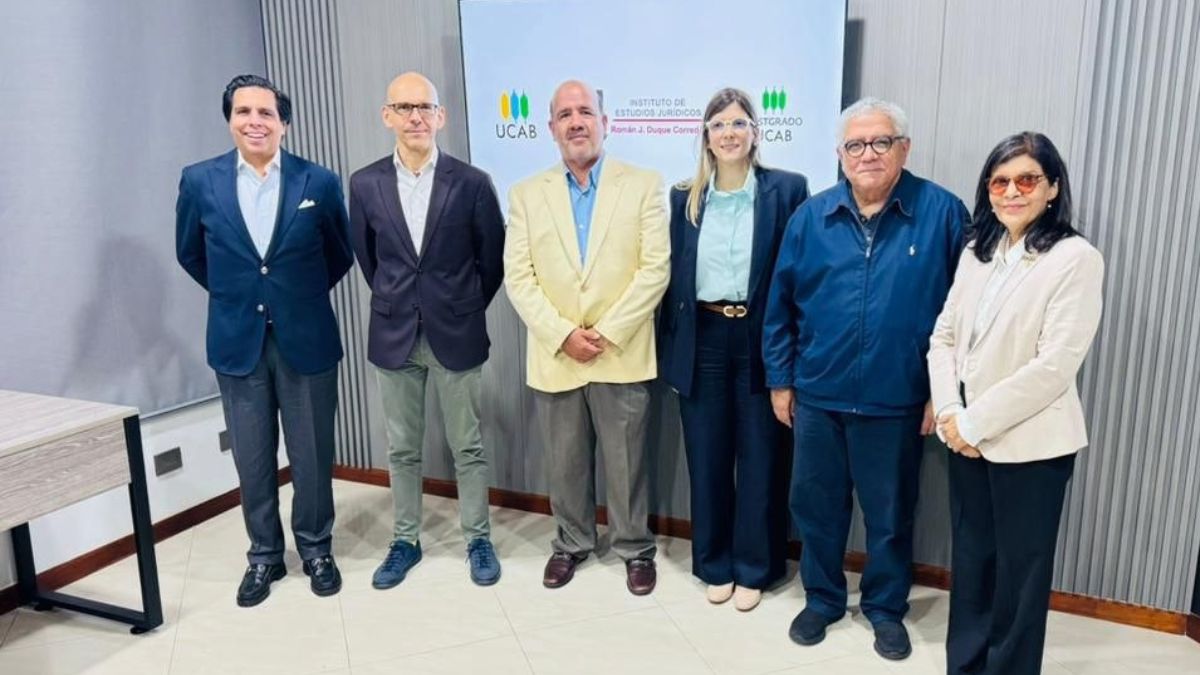 Clase abierta IEJRDC–UCAB