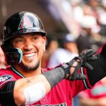 ¡El de Caripito! Ildemaro Vargas extiende racha de hits e impone un nuevo récord en Grandes Ligas