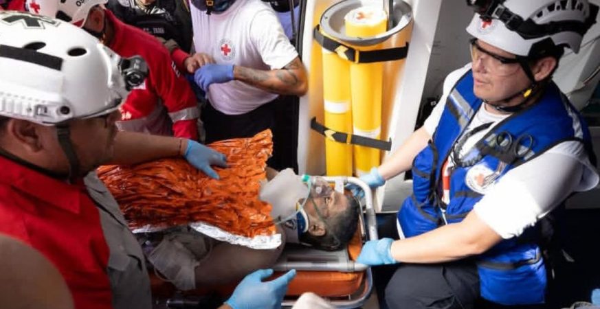Hernán Gil fue rescatado tras una semana bajo escombros
