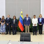 Gobierno y sectores de la AN 2015 retoman contactos en una nueva mesa de diálogo